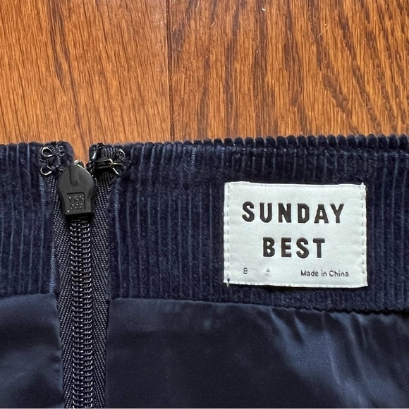 Aritzia Sunday Best Navy Lyra Corduroy Mini A-Line Skirt - Size 8 - Picture 7 of 15